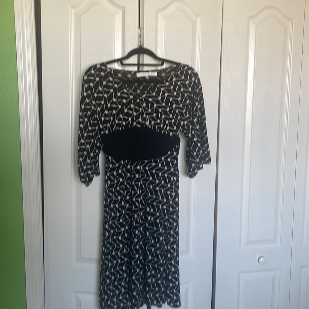 Wrinkle free Studio M black dress XS